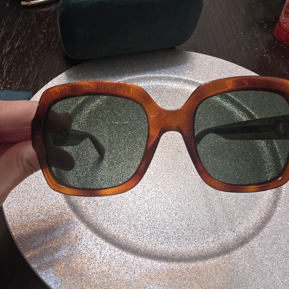 Gucci Orange Sunglasses - Picture 5 of 7